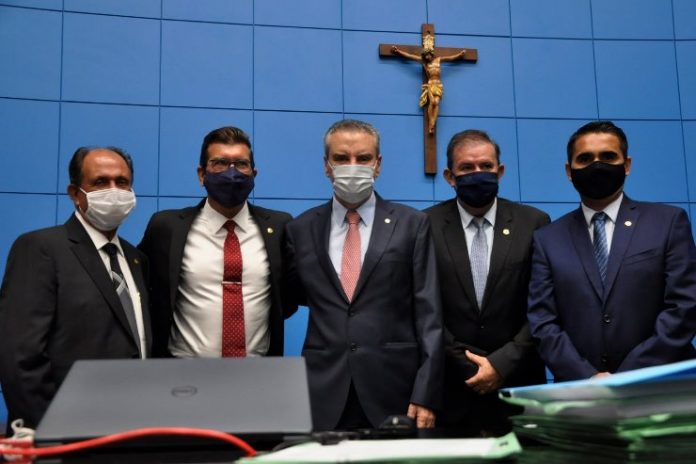 2020_12_10_11_58_30_1978e127-9e99-4f45-9125-cc9d15afb168