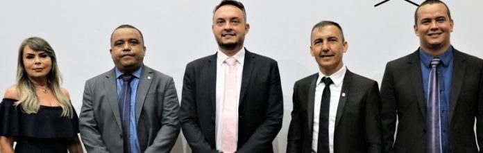 A0A5B9D7-9A44-4E71-86CC-15A7607777D6