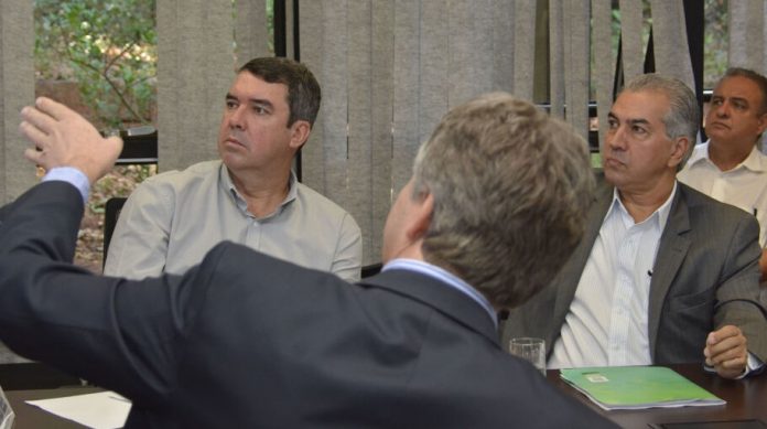 03-1017-0136-eduardo-riedel-azambuja-ar