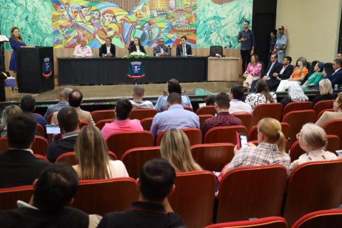 Camara-Municipal-promoveu-Sessao-Solene-para-homenagear-destaques-fronteiricos