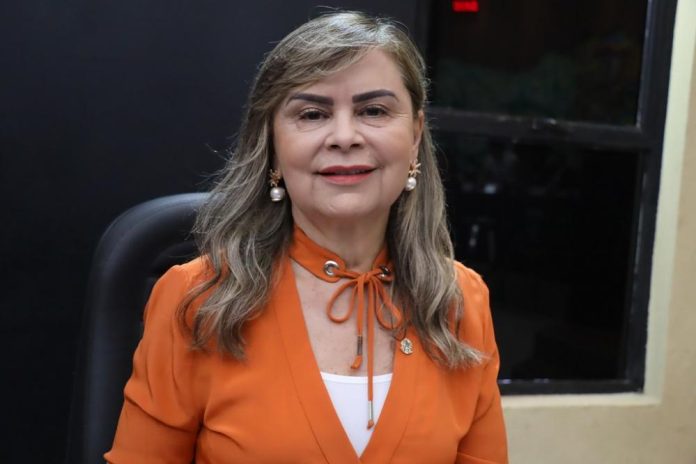 1ac14e7685bdb2c43d170ba2745c6384