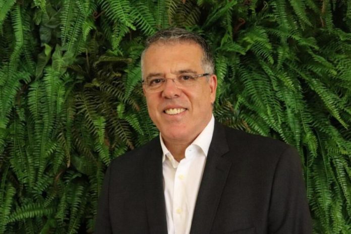 d52fd17b0ce71a812188a24aa3981c64